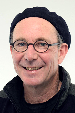 <br><p style="margin-bottom: 0cm">Manfred Stattler</p>